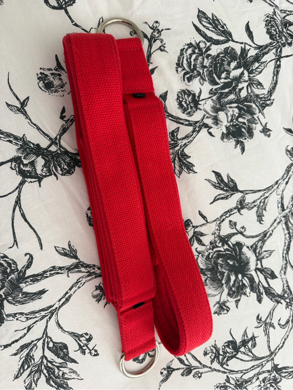 Gently Used Club Pilates Red D-Ring Reformer Strap Pair - Picture 2 of 7